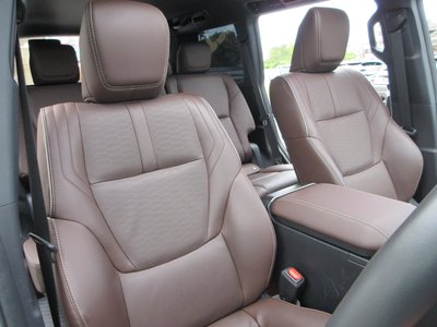 صورة 12 لـ 2024 Toyota LAND CRUISER 250