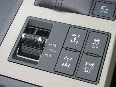 صورة 31 لـ 2024 Toyota LAND CRUISER 250