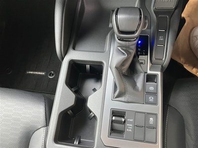 2025 Toyota LAND CRUISER 250 — фото 13