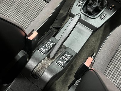 صورة 45 لـ 1988 BMW M5