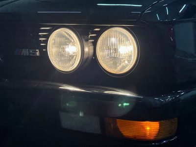 صورة 50 لـ 1988 BMW M5