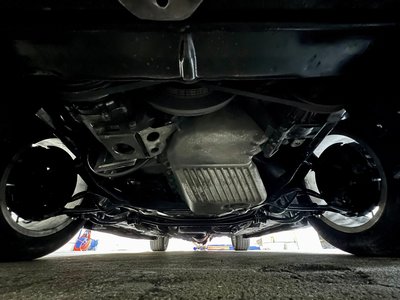 صورة 38 لـ 1988 BMW M5