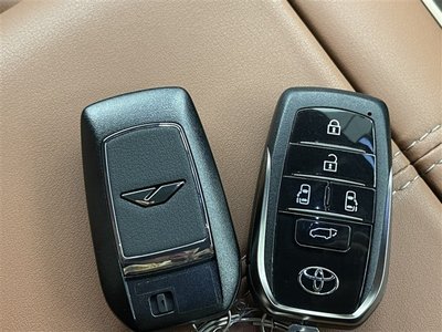 صورة مصغرة 26 لـ 2024 Toyota VELLFIRE