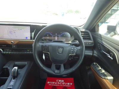 صورة 18 لـ 2022 Toyota CROWN CROSSOVER