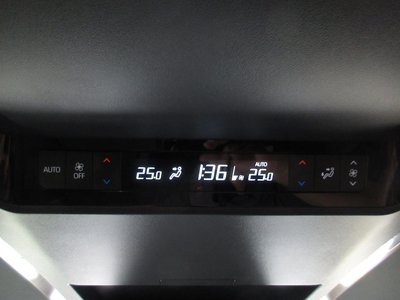2024 Toyota ALPHARD 照片 36