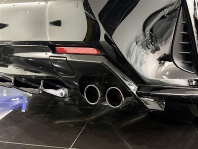 صورة 4 لـ 2019 Lexus RC