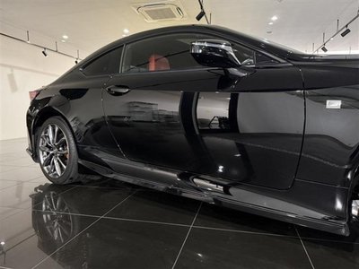 صورة 13 لـ 2019 Lexus RC