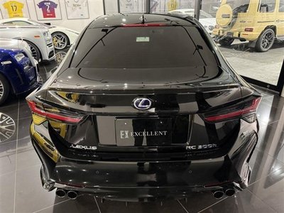صورة 29 لـ 2019 Lexus RC