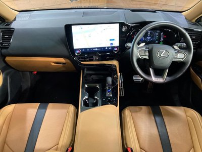 2025 Lexus NX photo 2