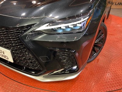 2025 Lexus NX photo 12