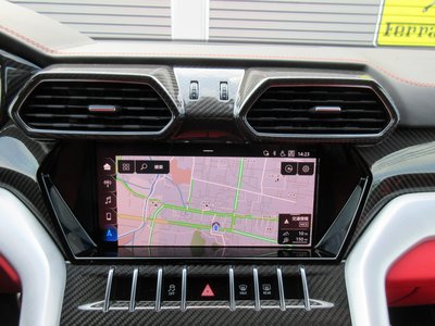 صورة 33 لـ 2019 Lamborghini URUS