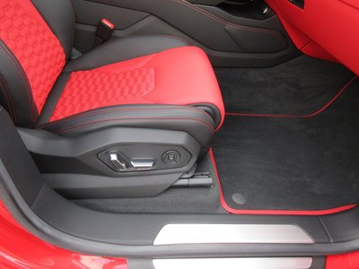 صورة 38 لـ 2019 Lamborghini URUS