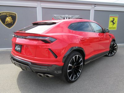 صورة 13 لـ 2019 Lamborghini URUS