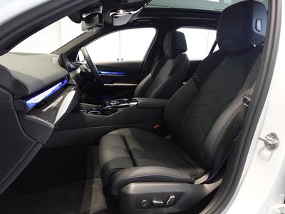 2025 BMW I5 TOURING photo 23
