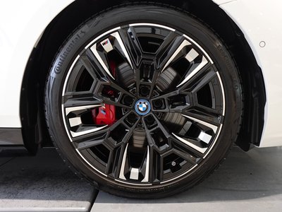 2025 BMW I5 TOURING photo 6