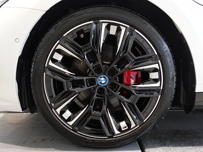 2025 BMW I5 TOURING photo 17