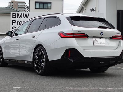 2025 BMW I5 TOURING photo 12