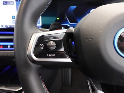 2025 BMW I5 TOURING photo 40