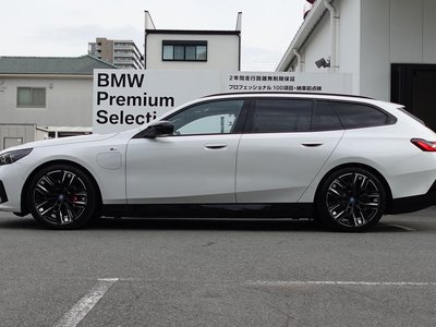 2025 BMW I5 TOURING photo 13