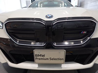 2025 BMW I5 TOURING photo 73