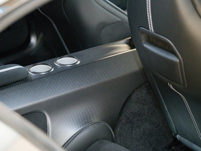 2019 Aston Martin RAPIDE 缩略图 32