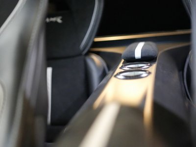 2019 Aston Martin RAPIDE 缩略图 37