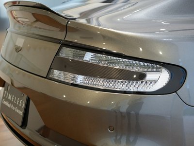 2019 Aston Martin RAPIDE 缩略图 20