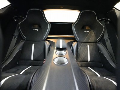 2019 Aston Martin RAPIDE 缩略图 14