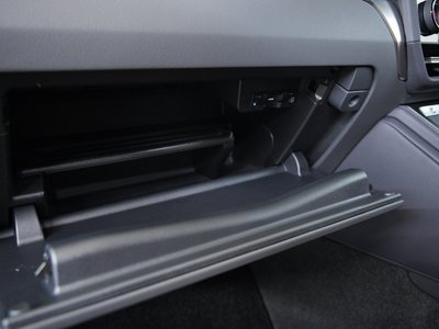 2026 Lexus GX thumbnail 36