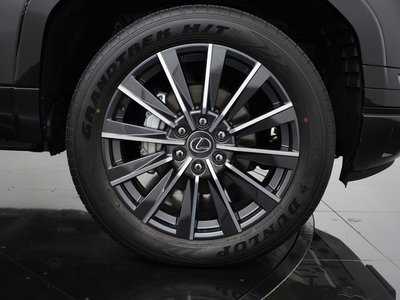 2026 Lexus GX photo 14
