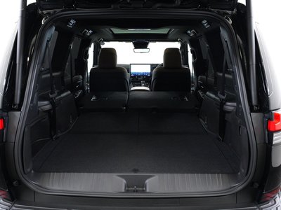 2026 Lexus GX thumbnail 25