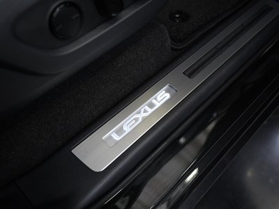 2026 Lexus GX thumbnail 33