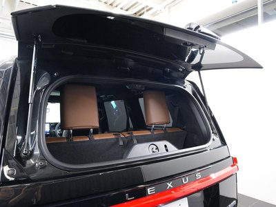 2026 Lexus GX photo 10