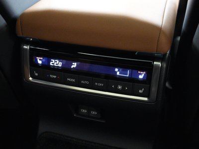 2026 Lexus GX thumbnail 40
