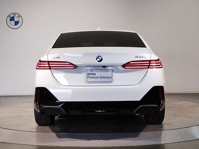 2024 BMW 5 SERIES 照片 7
