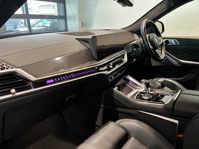 صورة 40 لـ 2023 BMW X6 M