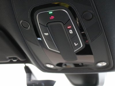 2025 AUDI SQ5 SPORTBACK thumbnail 25