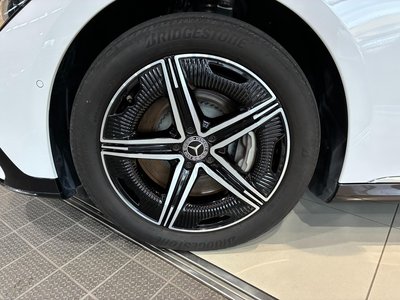 2023 Mercedes-BENZ EQE photo 9
