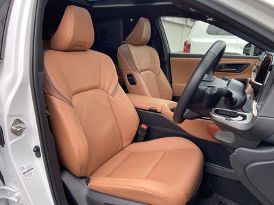 2024 Toyota CROWN SPORT thumbnail 28