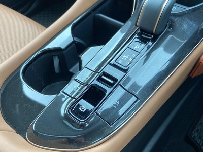 2024 Toyota CROWN SPORT thumbnail 24