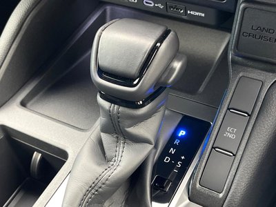 صورة 69 لـ 2025 Toyota LAND CRUISER 250