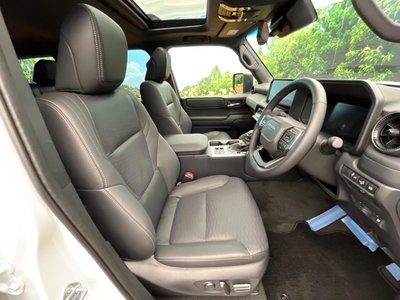 صورة 8 لـ 2025 Toyota LAND CRUISER 250