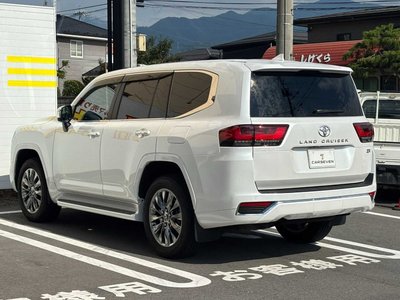 2023 Toyota LAND CRUISER 300 thumbnail 59