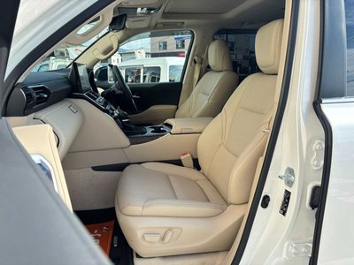 2023 Toyota LAND CRUISER 300 thumbnail 37