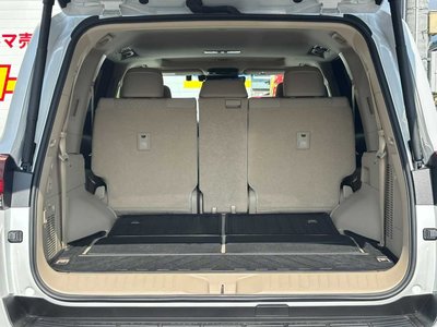 2023 Toyota LAND CRUISER 300 thumbnail 43