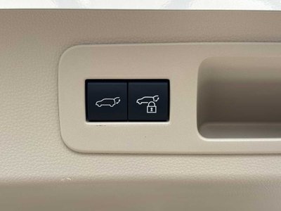2023 Toyota LAND CRUISER 300 thumbnail 45