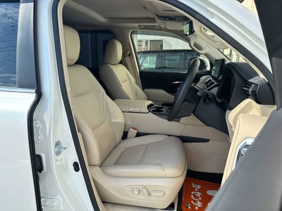 2023 Toyota LAND CRUISER 300 thumbnail 32