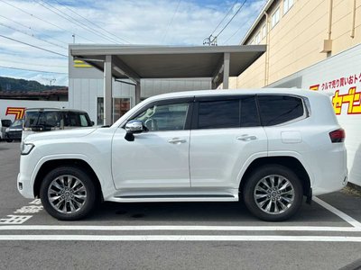 2023 Toyota LAND CRUISER 300 thumbnail 58