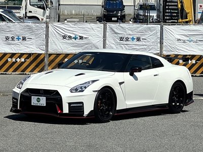صورة 12 لـ 2017 Nissan GT-R