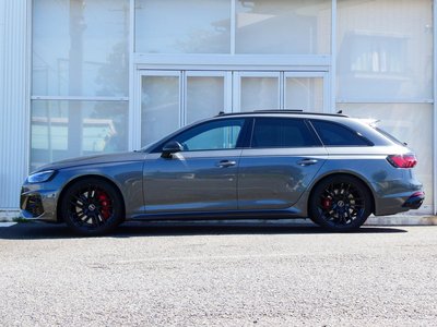 2023 AUDI RS4 AVANT photo 6